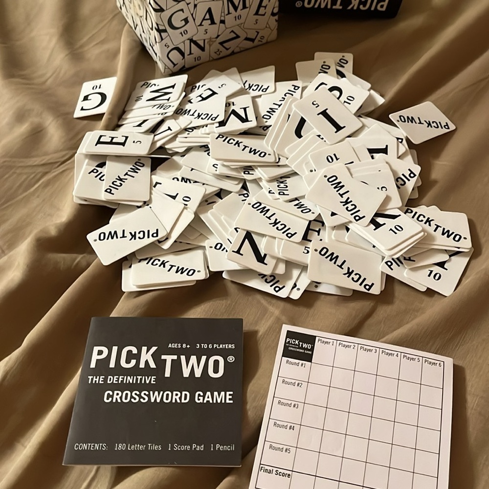 Pick Two crossword tile scrabble style game ages 8+ for 3-6 players EUC